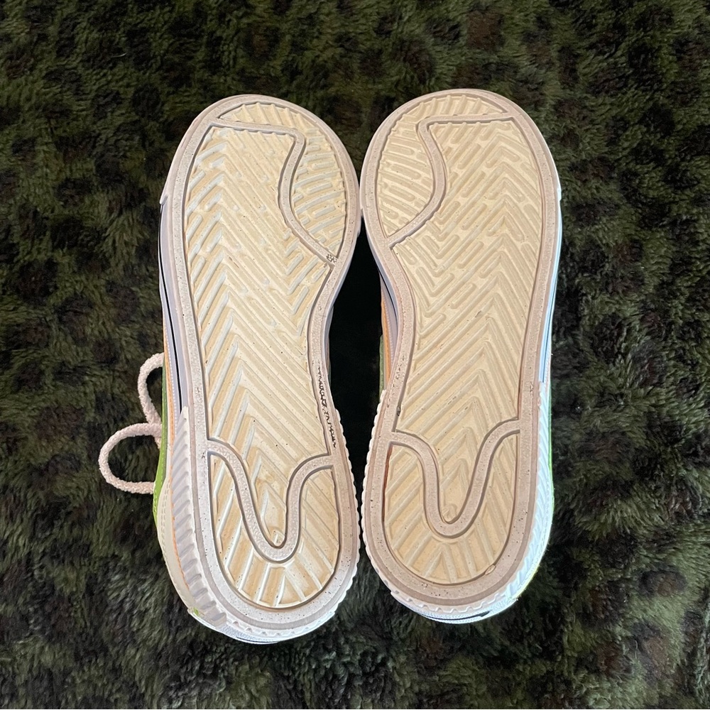 Womens Court Legacy Lift Sneaker - Picture 11 of 15